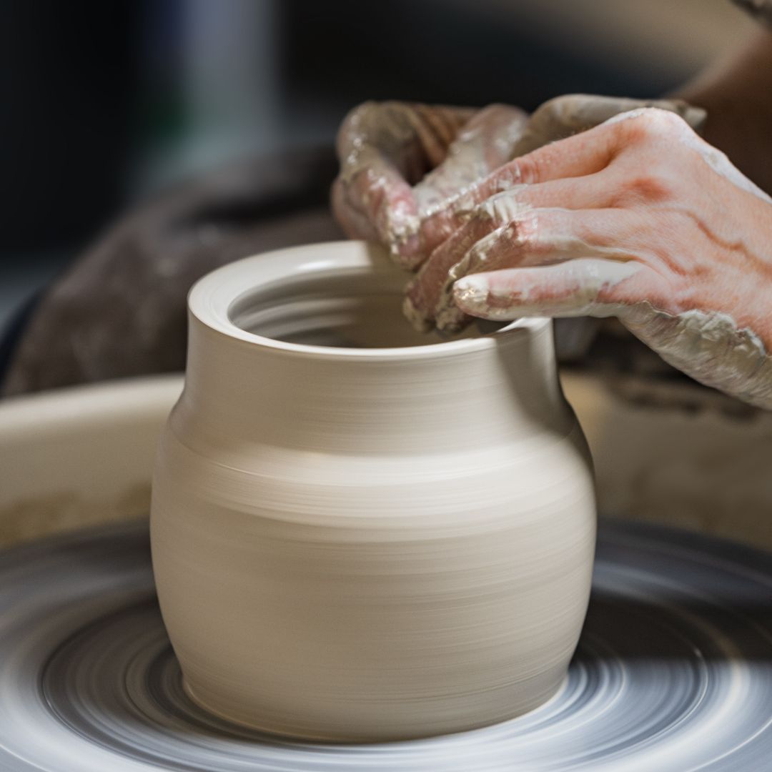 Pottery Throwing – Tilly Pots